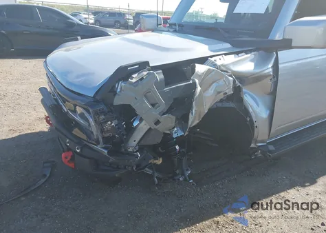 2024 Ford Bronco Outer Banks z USA, uszkodzony, nr VIN 1FMDE8BH9RLA87599